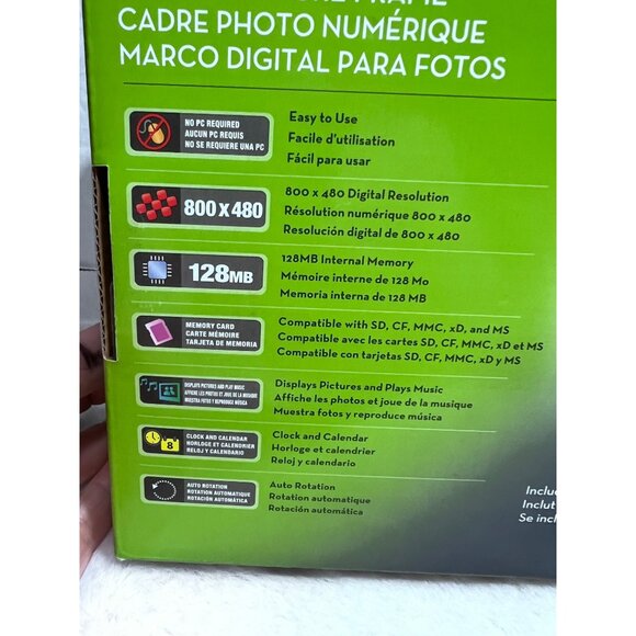 Insignia Digital Picture Display with 3 interchangeable faceplates New - Picture 8 of 10